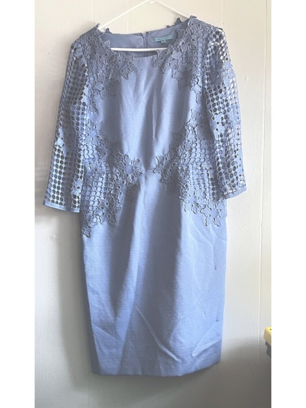 Antonio Melani Periwinkle Lace Sheath Dress Size 12 Wedding Guest Formal